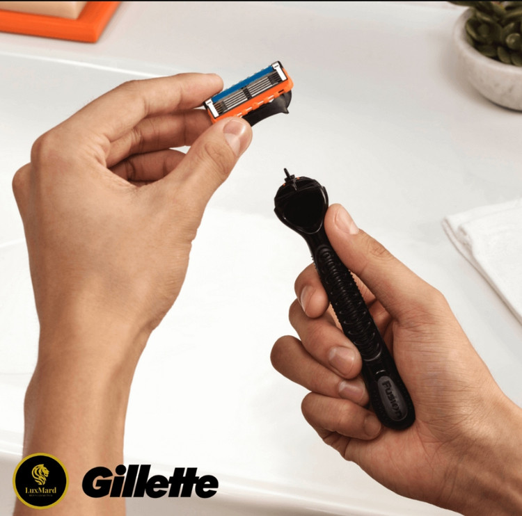 یدک تیغ ژیلت فیوژن GILLETTE FUSION 5 بسته4عددی ضمانت اصل آلمان